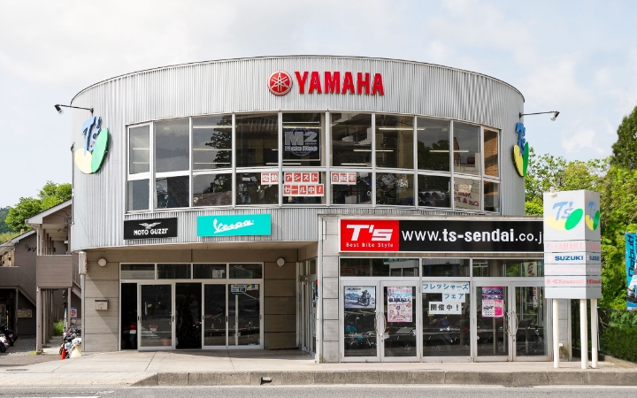 ティーズ本社センター店・ロイヤルエンフィールド仙台